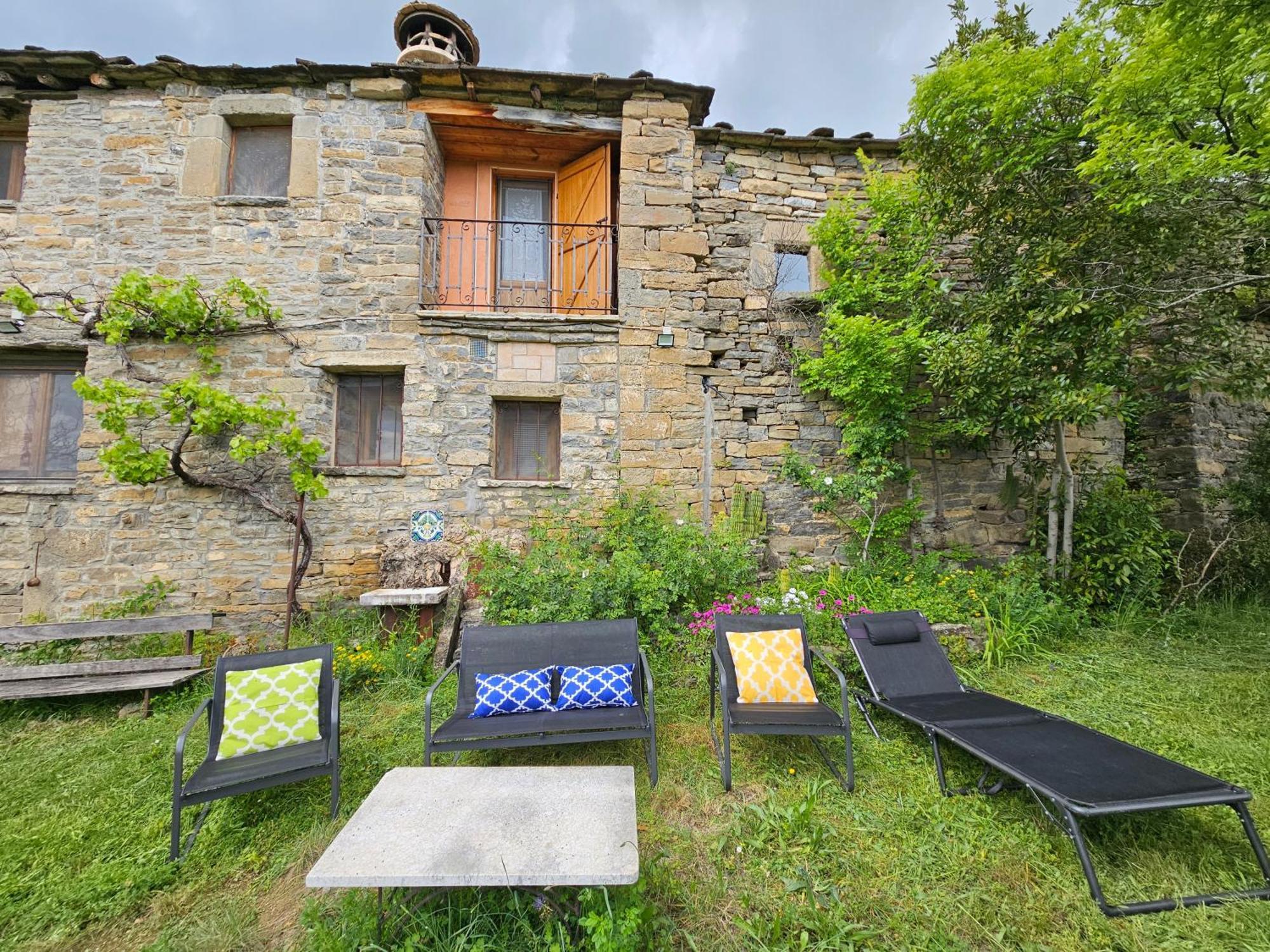 Villa Casa Martin Guaso Exterior foto